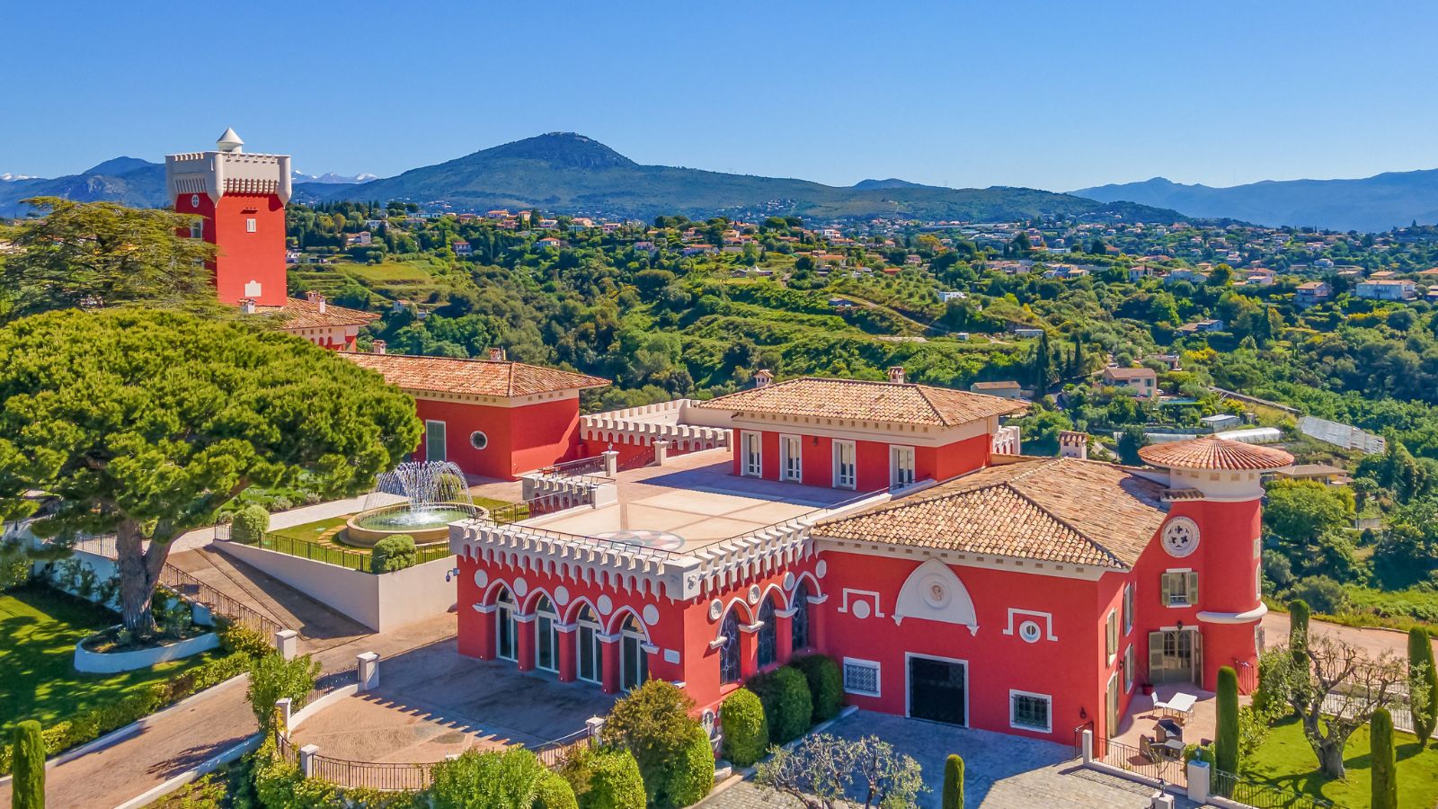 Chateau de Cremat Art Deco vineyard estate in Bellet Nice